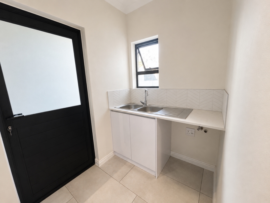 4 Bedroom Property for Sale in Sandown Western Cape
